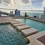 Exclusive Apartament Near Downtown And Beach